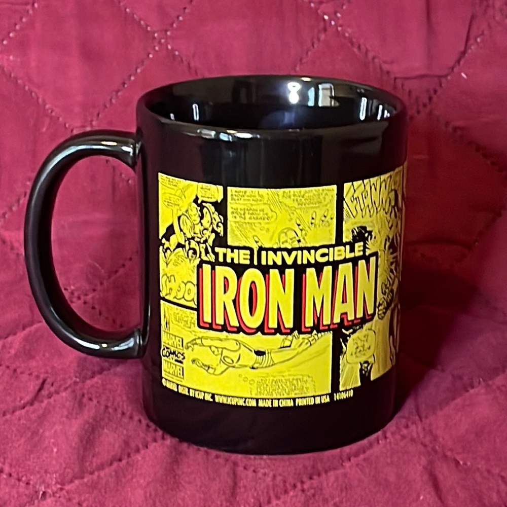 ICUP Marvel The Invincible Iron Man Comic Wrap Ceramic Mug, 11 oz,